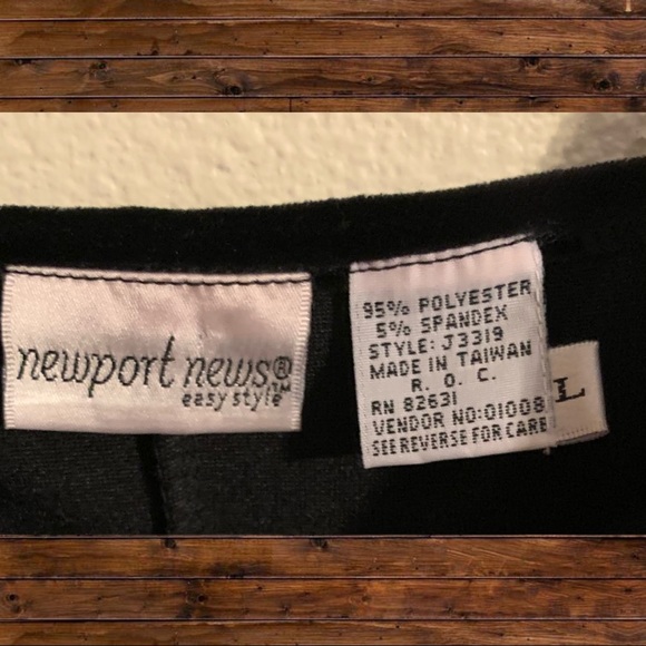 NEWPORT NEWS VELVET DRESS - Picture 3 of 3